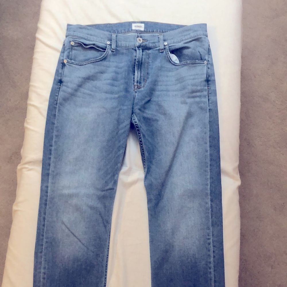 Hudson Byron straight leg light blue jeans 36X33.5